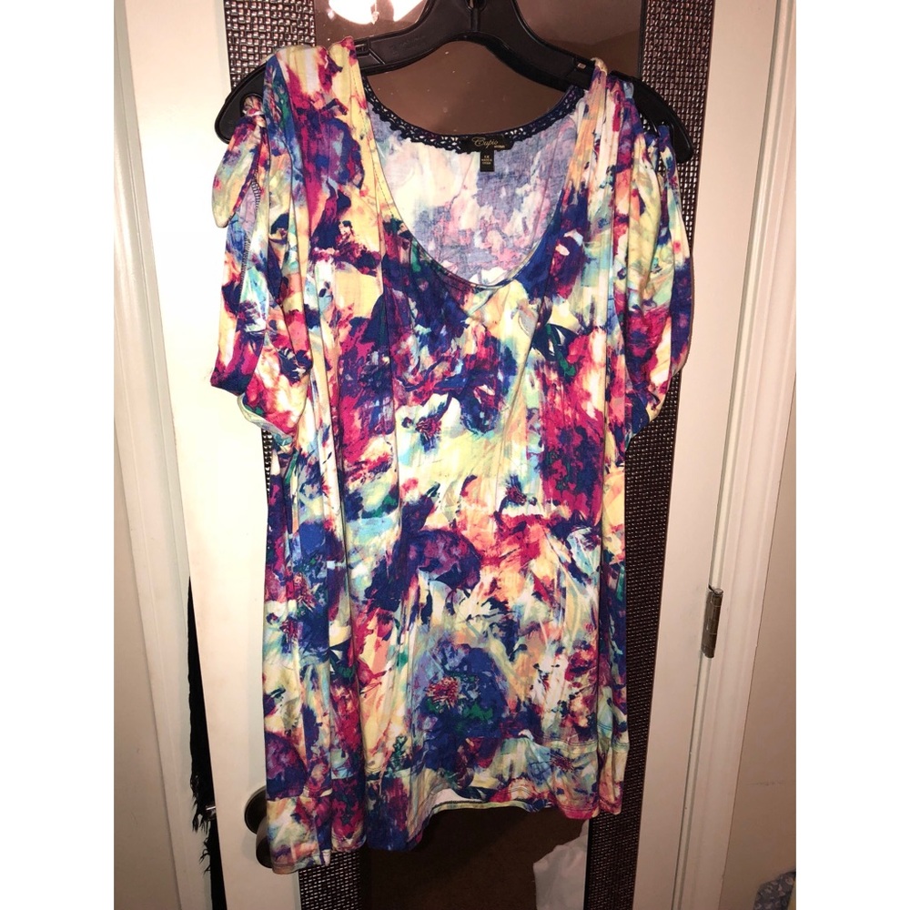 Cupio Woman’s shirt